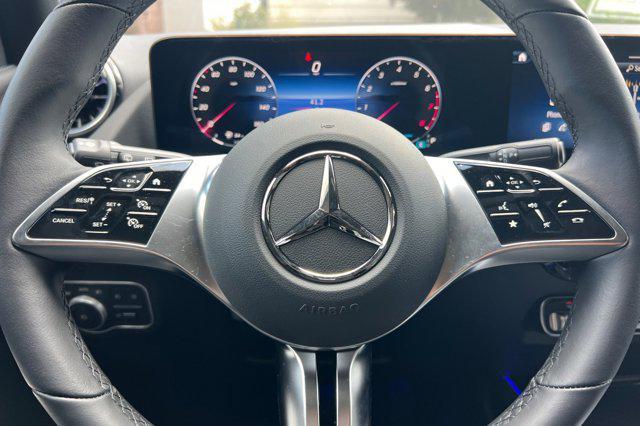 new 2025 Mercedes-Benz GLA 250 car, priced at $48,430