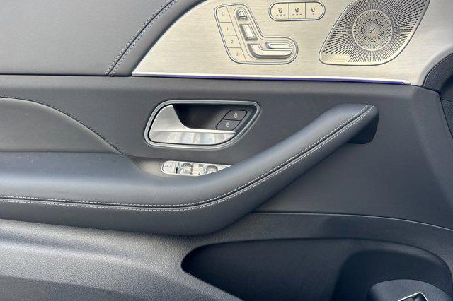 new 2025 Mercedes-Benz AMG GLS 63 car, priced at $152,535