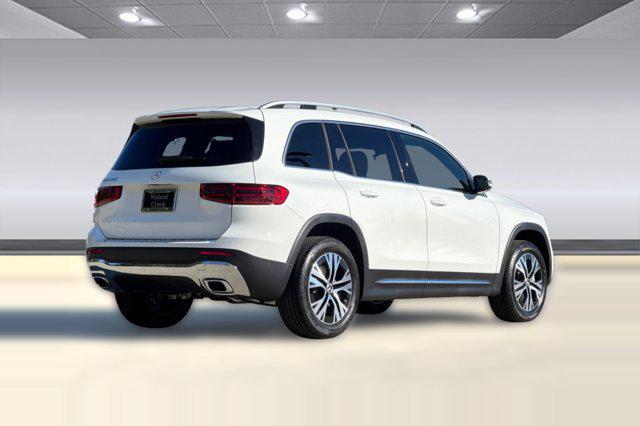 new 2026 Mercedes-Benz GLB 250 car, priced at $46,685