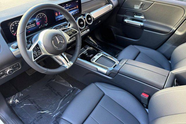 new 2026 Mercedes-Benz GLB 250 car, priced at $46,685