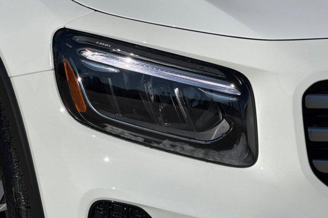 new 2026 Mercedes-Benz GLB 250 car, priced at $46,685