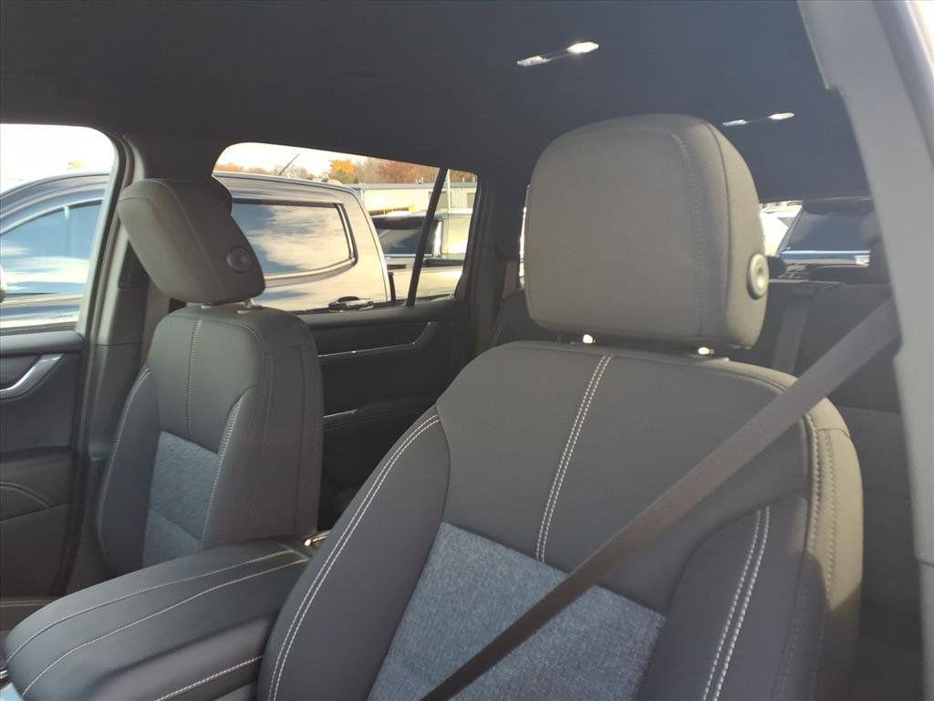 used 2025 GMC Acadia car, priced at $37,990