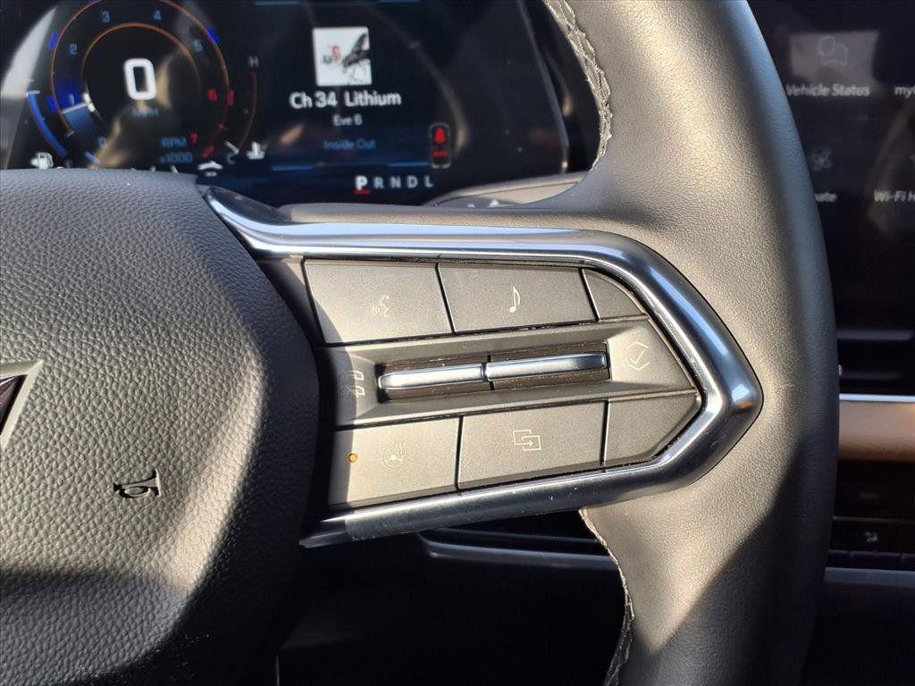 used 2026 Chevrolet Equinox car, priced at $32,990