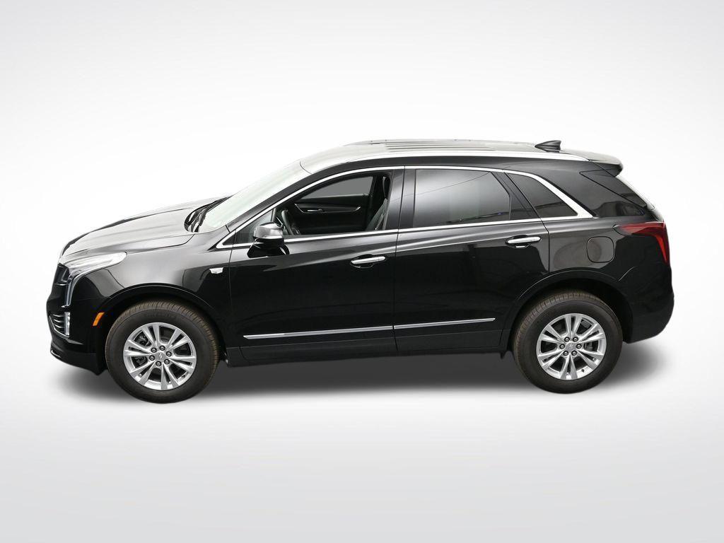 used 2025 Cadillac XT5 car, priced at $42,990