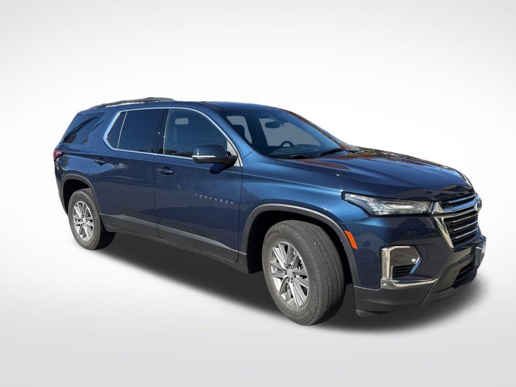 used 2023 Chevrolet Traverse car, priced at $28,490