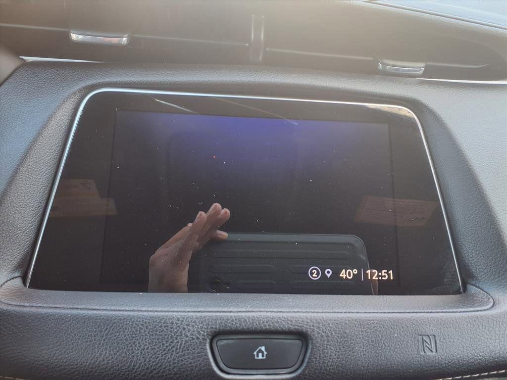 used 2021 Cadillac XT4 car, priced at $20,990