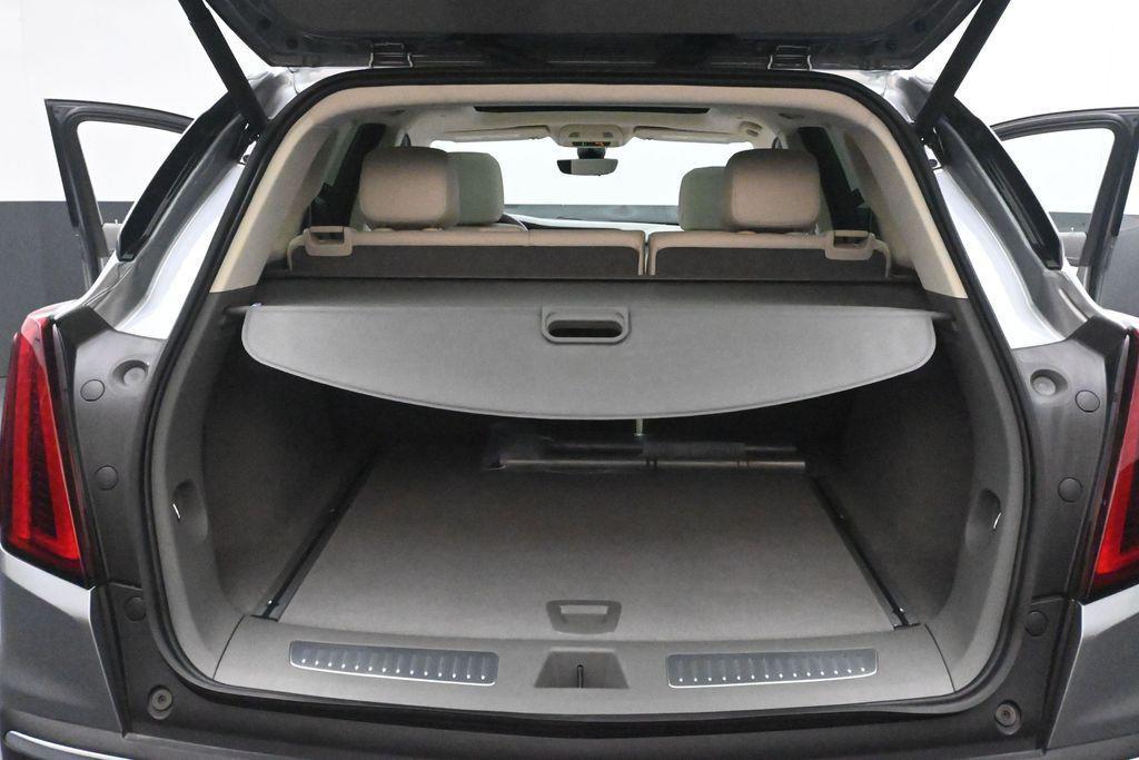 used 2026 Cadillac XT5 car, priced at $57,990
