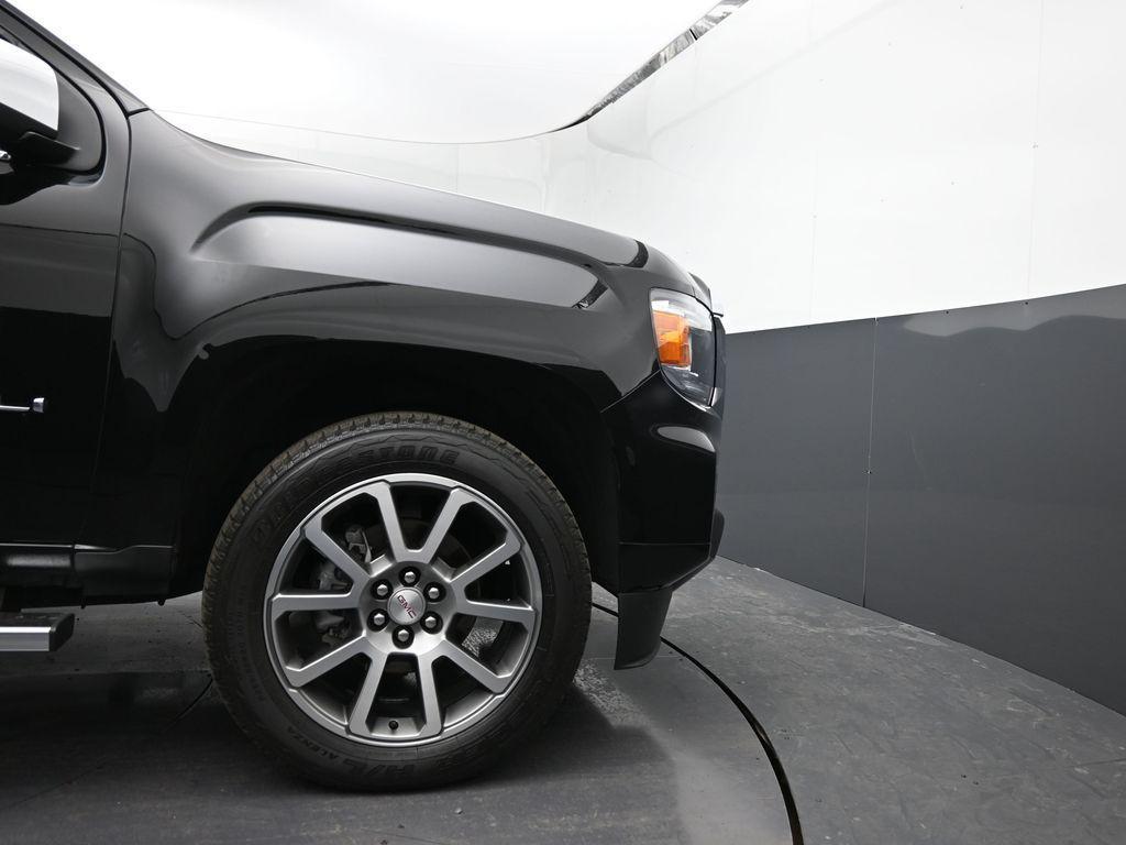 used 2022 GMC Canyon car, priced at $28,490