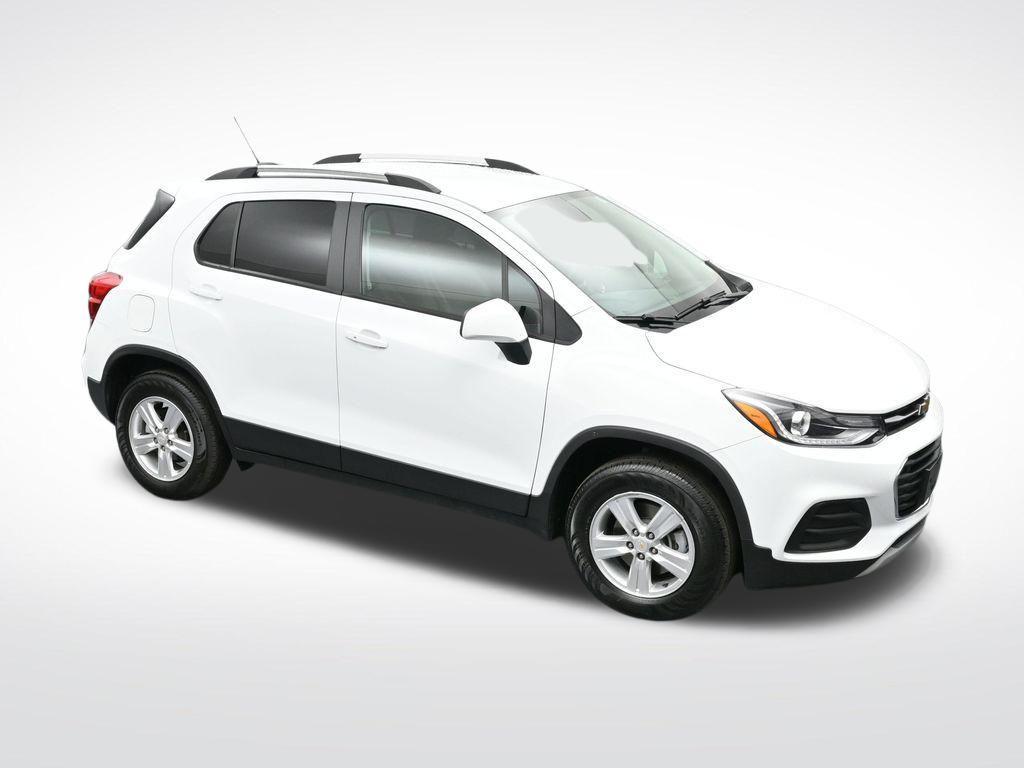 used 2022 Chevrolet Trax car, priced at $15,990