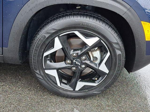 used 2024 Kia Seltos car, priced at $26,271