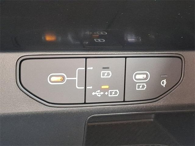 new 2025 Kia Sorento car, priced at $39,055