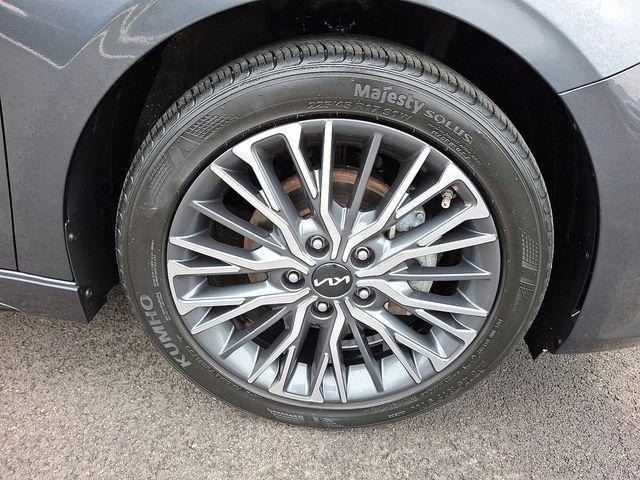 used 2023 Kia Forte car, priced at $20,059