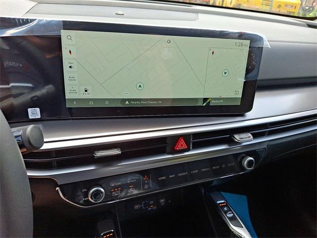 new 2025 Kia Sorento car, priced at $38,665