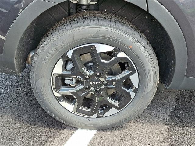 new 2025 Kia Sorento car, priced at $38,665