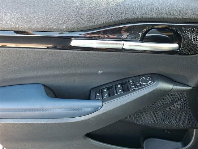 used 2025 Kia Seltos car, priced at $24,429