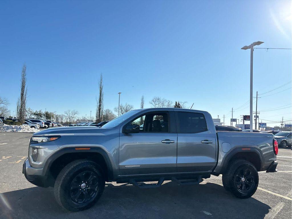 used 2023 GMC Canyon car, priced at $35,100