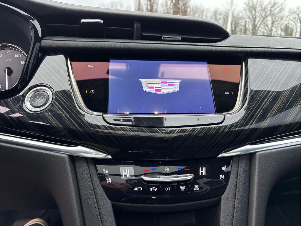 used 2023 Cadillac XT6 car, priced at $38,500