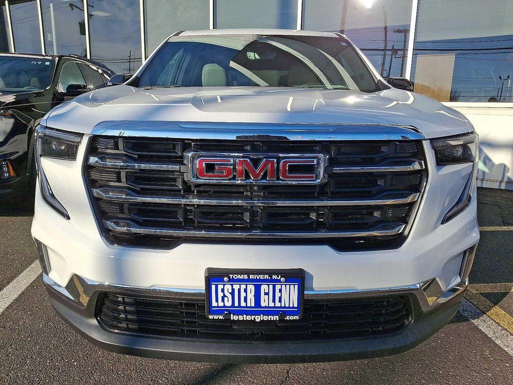 new 2026 GMC Acadia car, priced at $48,557