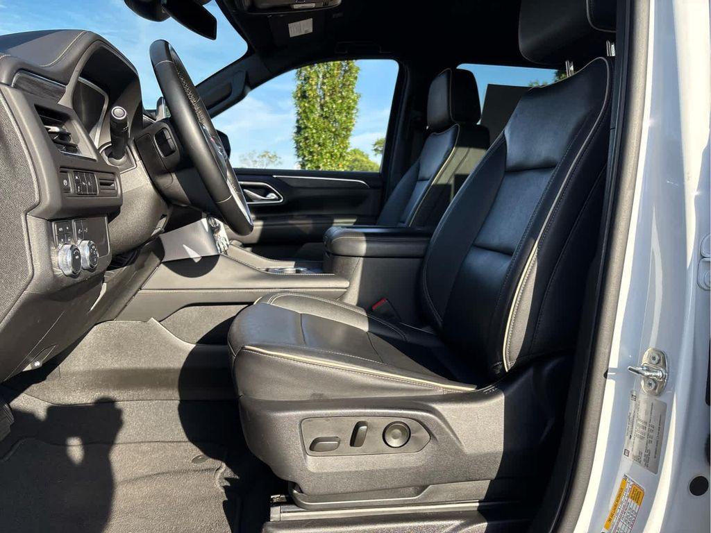 used 2023 GMC Yukon car, priced at $45,400