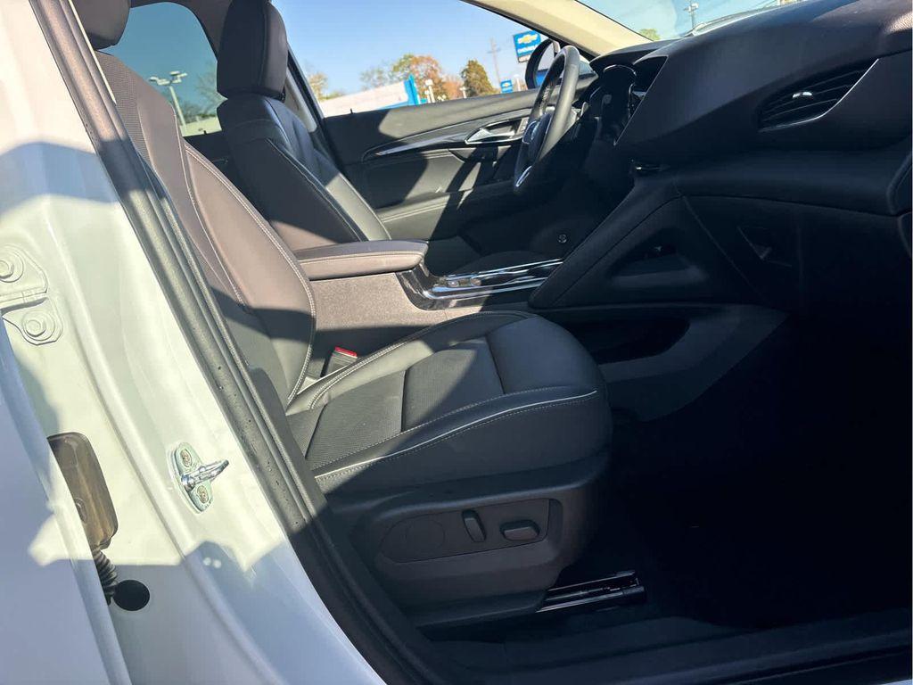 used 2023 Buick Envision car, priced at $27,148