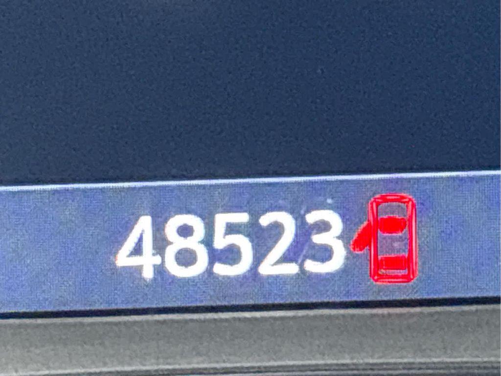 used 2023 Chevrolet Traverse car, priced at $27,934