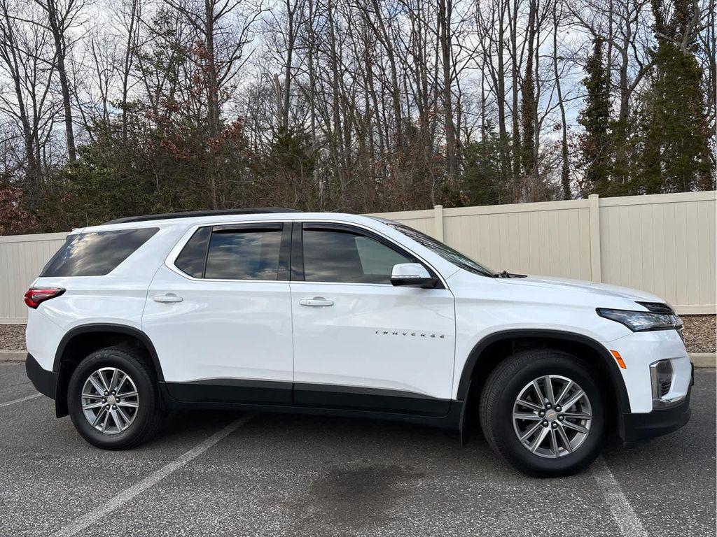 used 2023 Chevrolet Traverse car, priced at $27,934