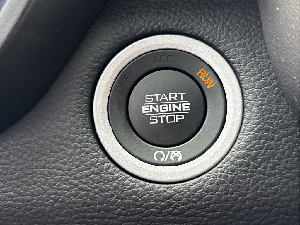 used 2022 Ram 1500 car, priced at $32,613