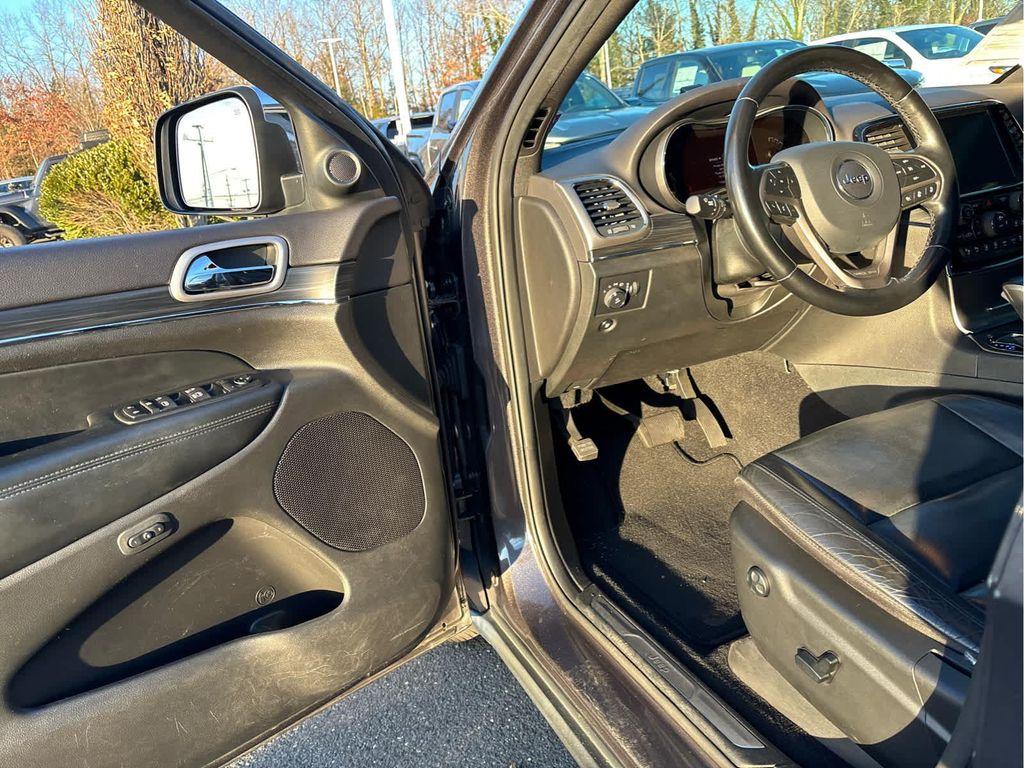 used 2020 Jeep Grand Cherokee car, priced at $16,900