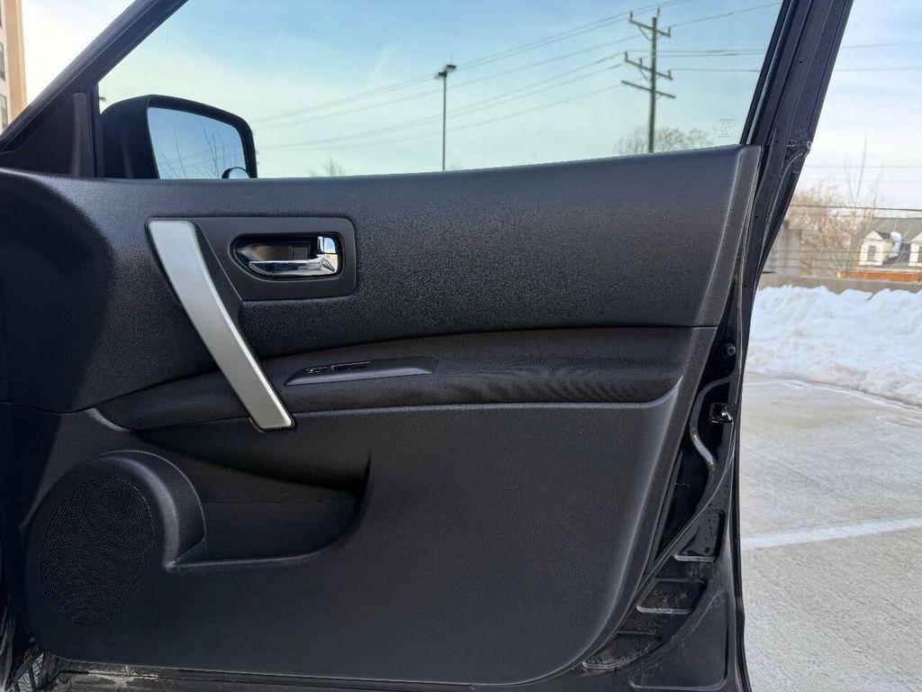 used 2015 Nissan Rogue Select car, priced at $6,495