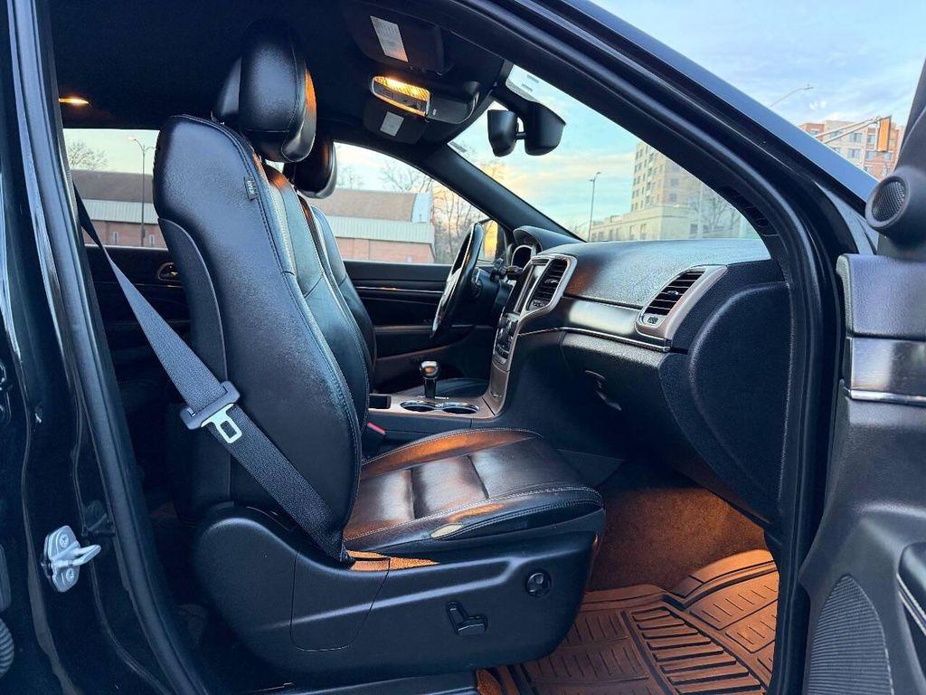 used 2015 Jeep Grand Cherokee car, priced at $7,995