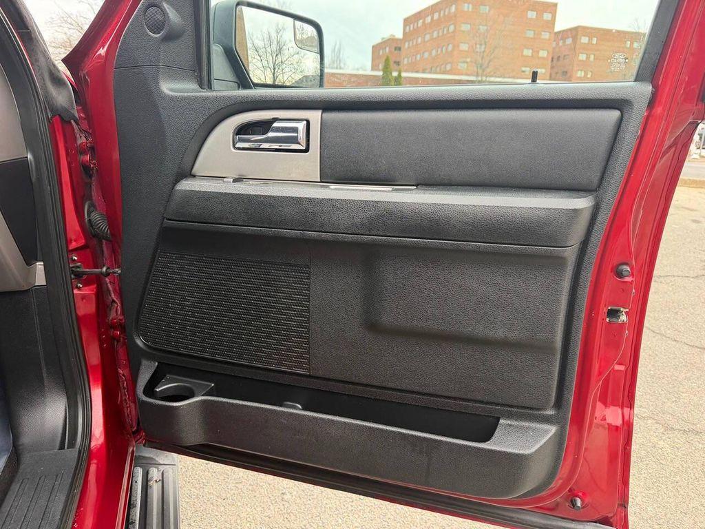 used 2017 Ford Expedition car, priced at $7,495
