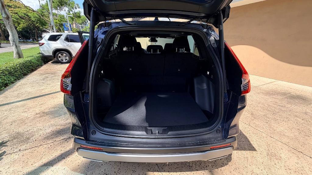 new 2026 Honda CR-V Hybrid car, priced at $43,745