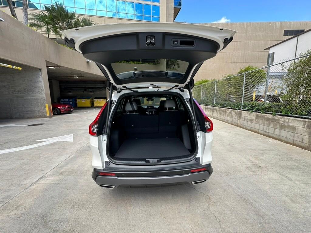 new 2026 Honda CR-V Hybrid car, priced at $47,950
