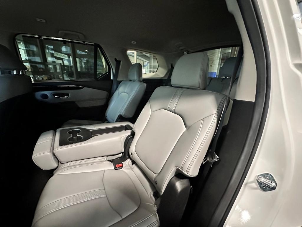 new 2025 Honda Pilot car, priced at $51,000