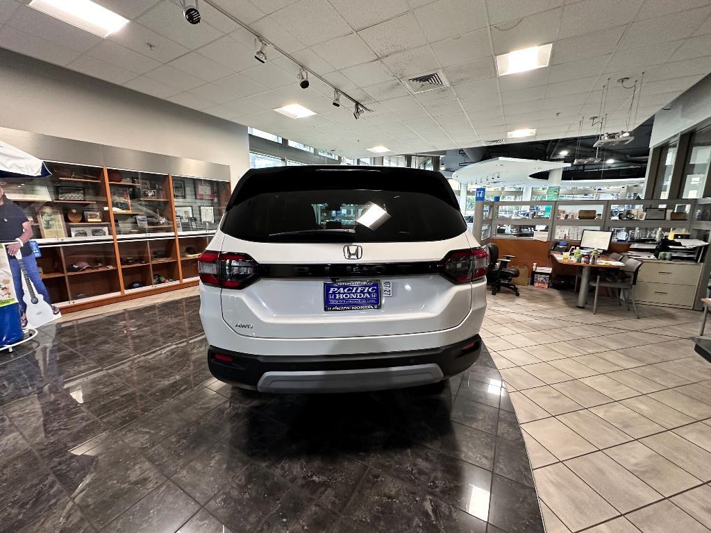 new 2025 Honda Pilot car, priced at $51,000