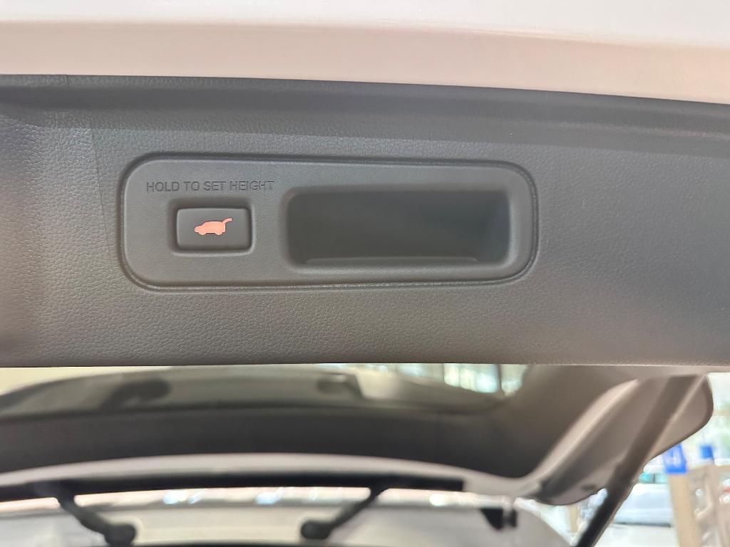 new 2025 Honda Pilot car, priced at $51,000