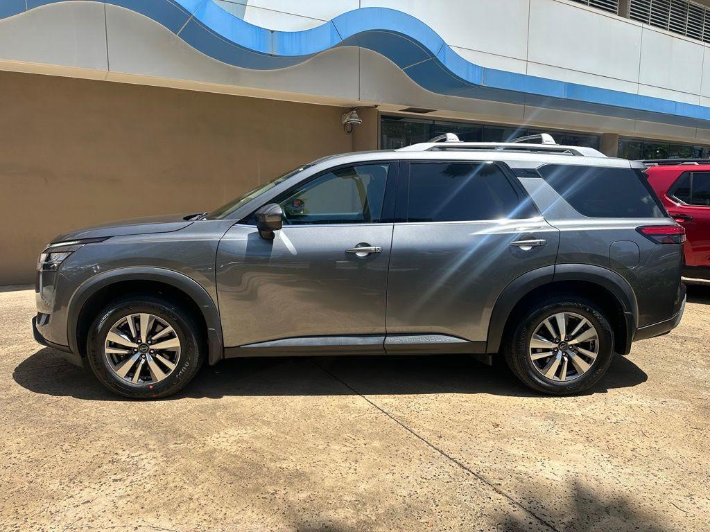 used 2023 Nissan Pathfinder car, priced at $31,888
