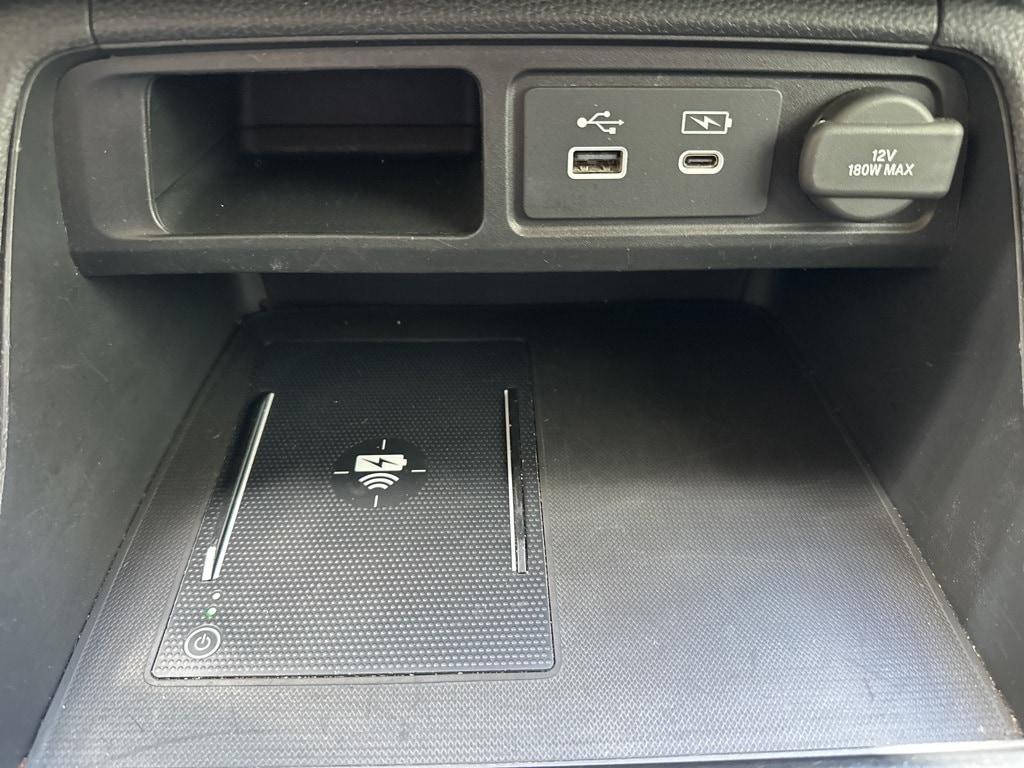 used 2023 Honda Pilot car, priced at $39,555