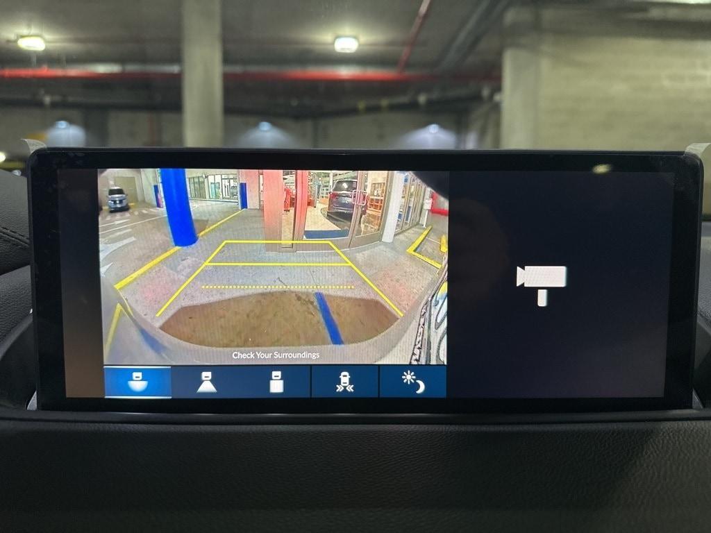 used 2023 Acura MDX car, priced at $33,888