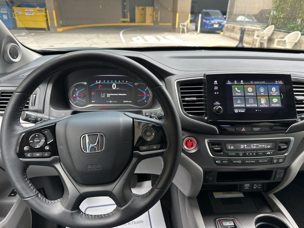 used 2022 Honda Pilot car, priced at $31,777