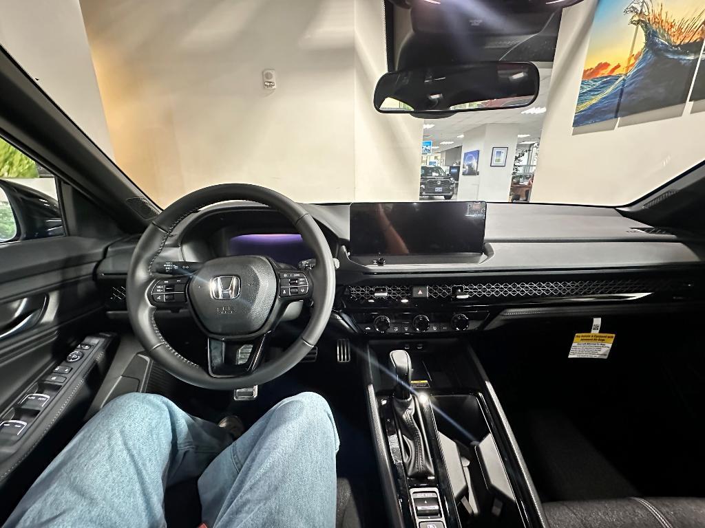 new 2025 Honda Accord Hybrid car, priced at $38,800