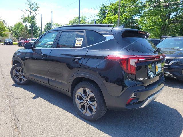 used 2024 Kia Seltos car, priced at $22,878