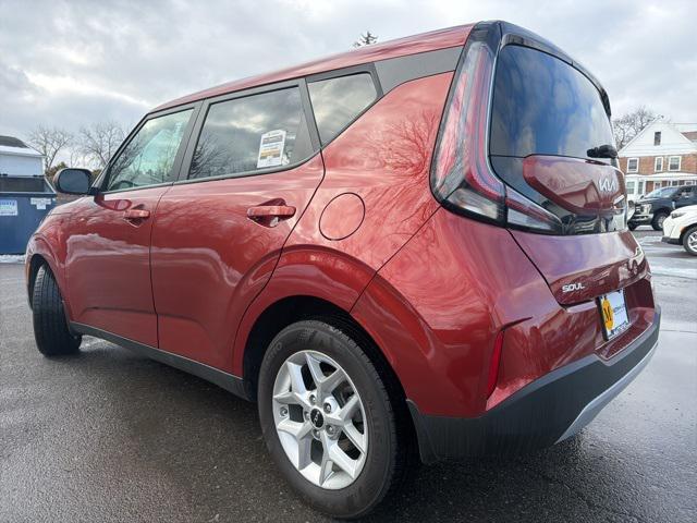 used 2023 Kia Soul car, priced at $16,259