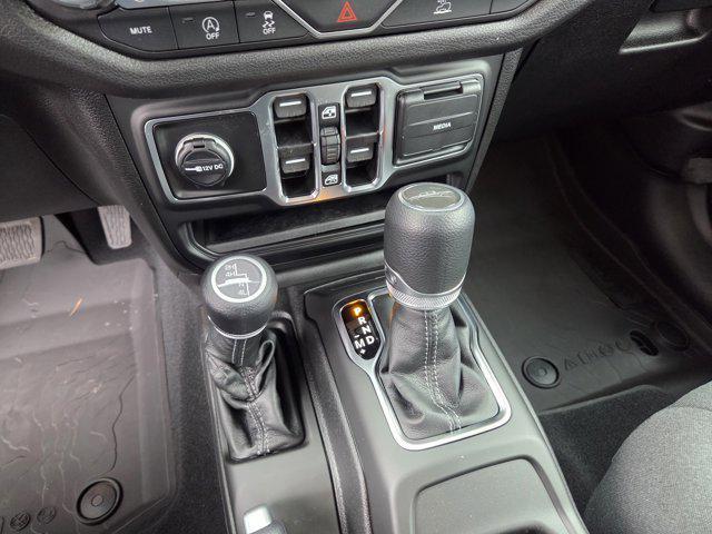 new 2026 Jeep Gladiator car, priced at $38,874