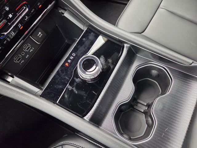 new 2025 Jeep Grand Cherokee car, priced at $38,495