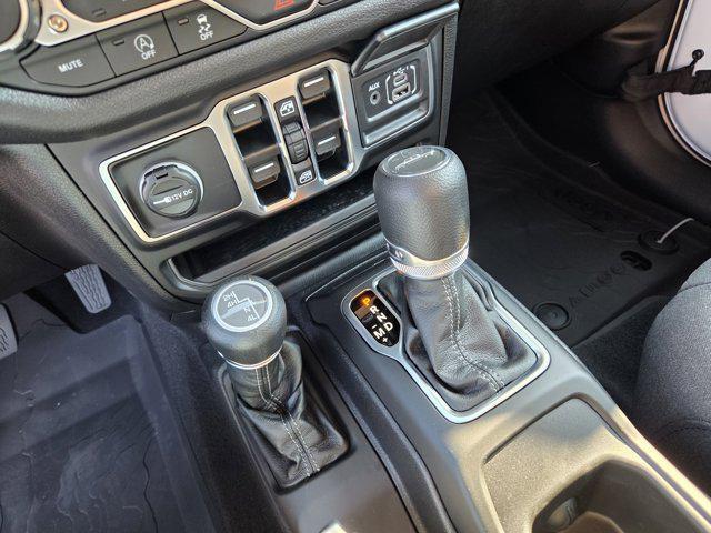 new 2025 Jeep Gladiator car, priced at $36,338