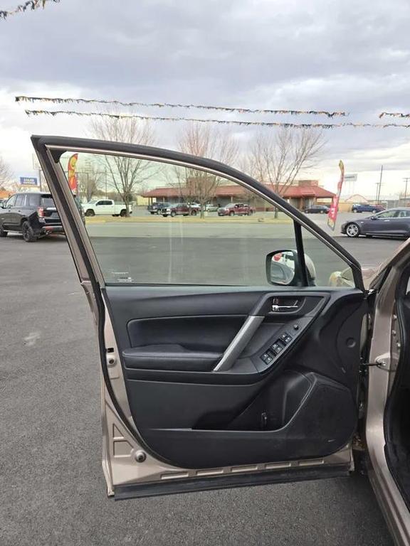 used 2015 Subaru Forester car