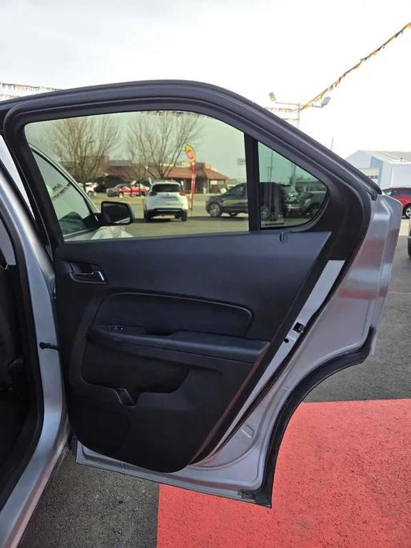 used 2016 Chevrolet Equinox car, priced at $7,777