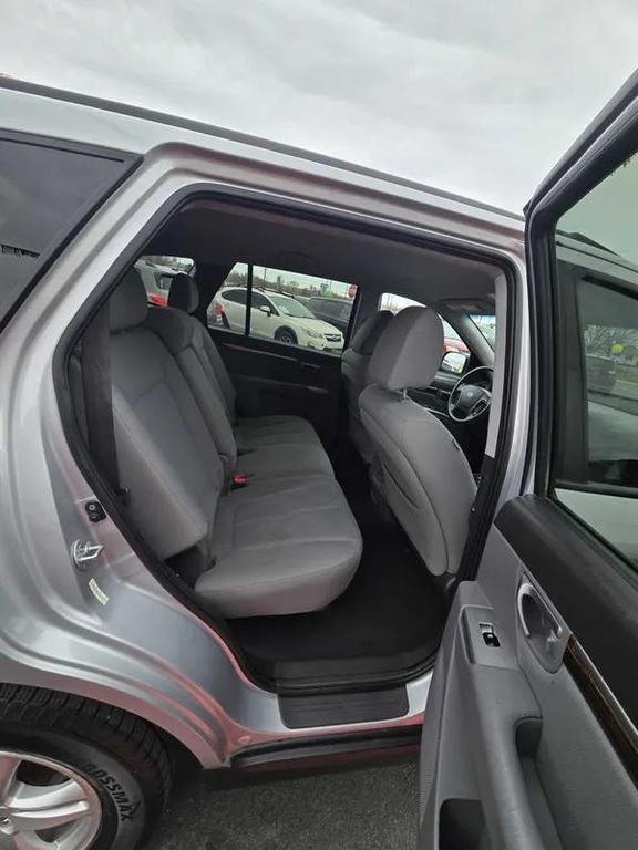 used 2010 Hyundai Santa Fe car, priced at $6,977