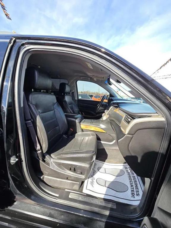 used 2017 GMC Yukon car